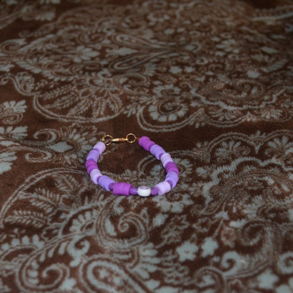 Handmade Clay Beads Elastic Kids Bracelet Purple Smile Image 2.5 length/half - Picture 5 of 5